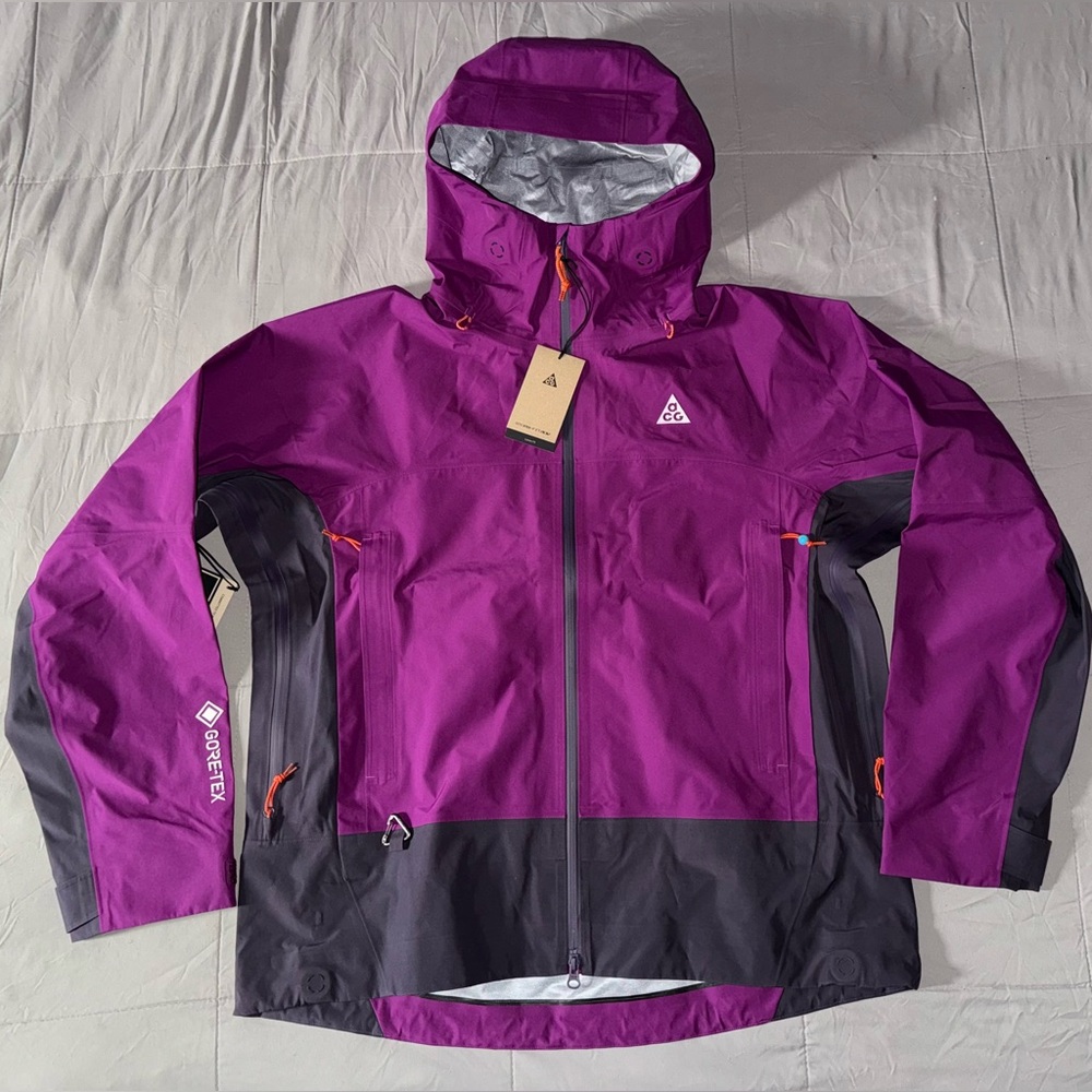 Nike ACG Misery Ridge Storm Fit ADV Gore-Tex Jacket Purple size adult unisex M